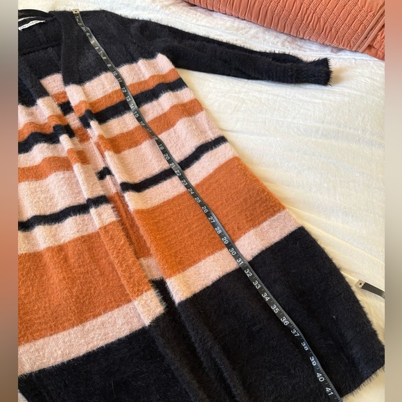 Girl With Curves Striped Duster Cardigan (M) - Picture 6 of 8